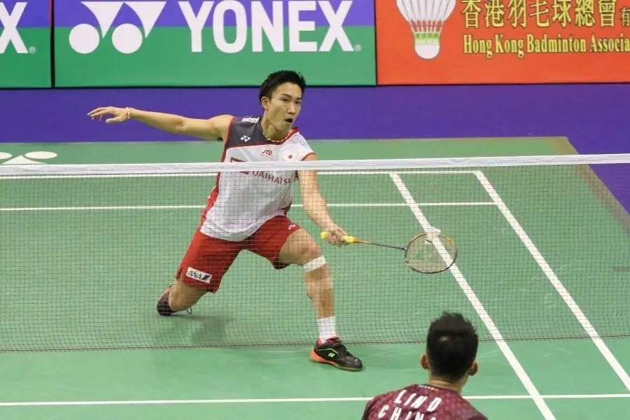 drop shot in badminton image. (image description - Lin Dan Lost to Kento Momota in the First Round)