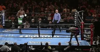 Harper left the ring seconds after the bell in one of PBC’s strangest fights.
