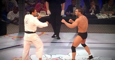 Shamrock vs Gracie UFC 5 Superfight rematch after their UFC 1 classic.