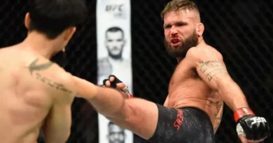 Jeremy Stephens kicks Dooho Choi of South Korea in their featherweight bout during the UFC Fight Night event inside the Scottrade Center on January 14, 2018 in St. Louis, Missouri.