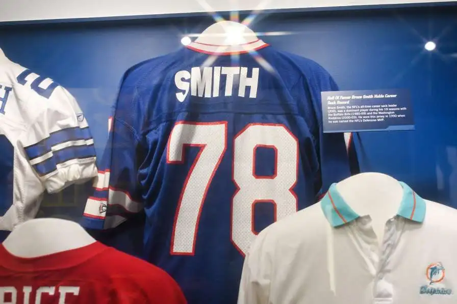 Bruce Smith uniform.